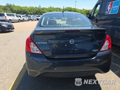 2015 Nissan Versa SV - zdjęcie 5 z 30 - miniatura