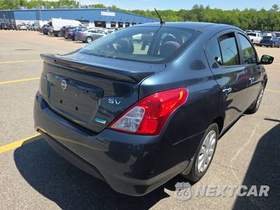 2015 Nissan Versa SV - zdjęcie 4 z 30 - miniatura