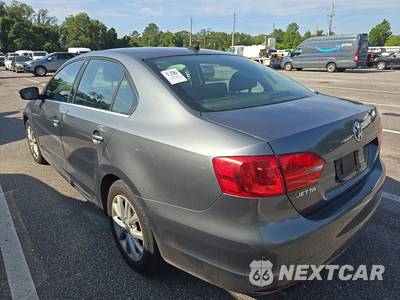 2013 Volkswagen Jetta SE Sedan w/Convenience & Sunroof - zdjęcie 6 z 40 - miniatura