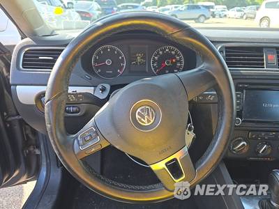 2013 Volkswagen Jetta SE Sedan w/Convenience & Sunroof - zdjęcie 10 z 40 - miniatura