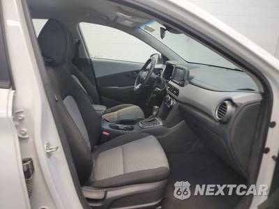 2021 Hyundai Kona SE - zdjęcie 8 z 26 - miniatura