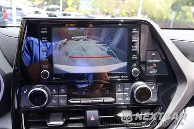 2022 Toyota Highlander Hybrid XLE - zdjęcie 21 z 25 - miniatura