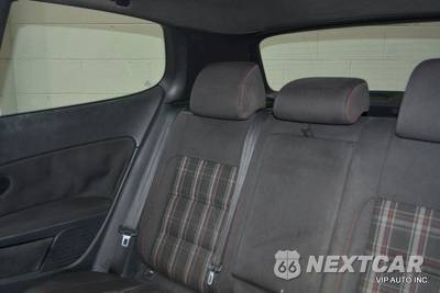 2011 Volkswagen GTI w/Sunroof & Navigation - zdjęcie 20 z 28 - miniatura