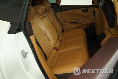 2021 Aston Martin DBX - zdjęcie 18 z 30 - miniatura