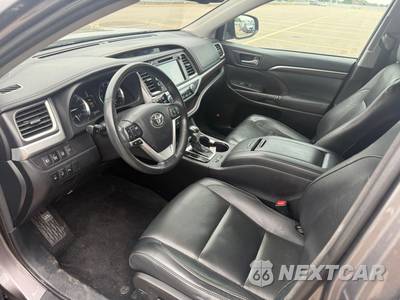 2015 Toyota Highlander Limited Platinum - zdjęcie 12 z 23 - miniatura