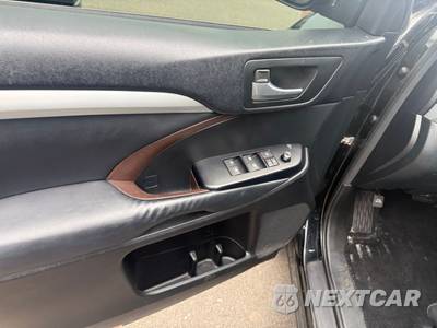 2014 Toyota Highlander XLE - zdjęcie 14 z 21 - miniatura