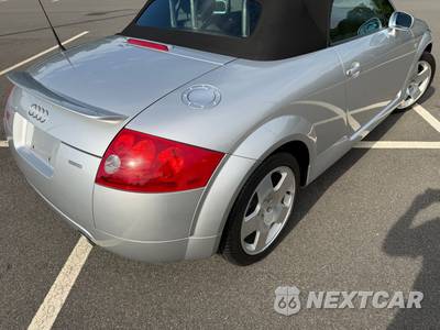 2001 Audi TT Roadster 1.8T Convertible w/Electronic Stability Program - zdjęcie 18 z 43 - miniatura