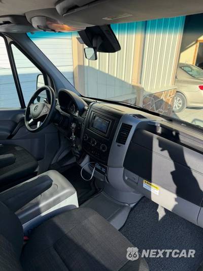 2015 Mercedes-Benz Sprinter 2500 Cargo Van High Roof 170.3" WB - zdjęcie 32 z 44 - miniatura