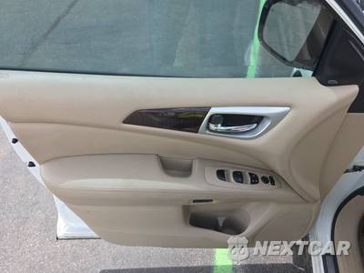 2015 Nissan Pathfinder SL - zdjęcie 9 z 42 - miniatura