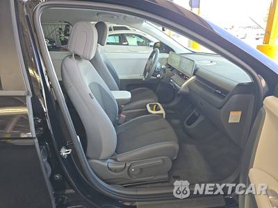 2024 Hyundai IONIQ 5 SEL - zdjęcie 8 z 33 - miniatura