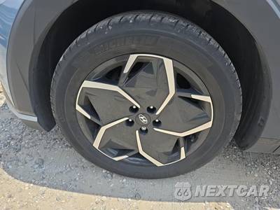 2024 Hyundai IONIQ 5 SEL - zdjęcie 17 z 23 - miniatura