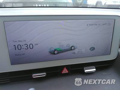 2024 Hyundai IONIQ 5 SEL - zdjęcie 17 z 24 - miniatura