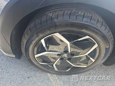 2024 Hyundai IONIQ 5 SEL - zdjęcie 17 z 27 - miniatura