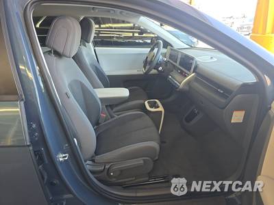 2024 Hyundai IONIQ 5 SEL - zdjęcie 8 z 17 - miniatura