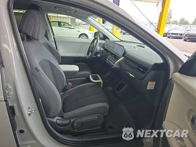 2024 Hyundai IONIQ 5 SEL - zdjęcie 8 z 33 - miniatura