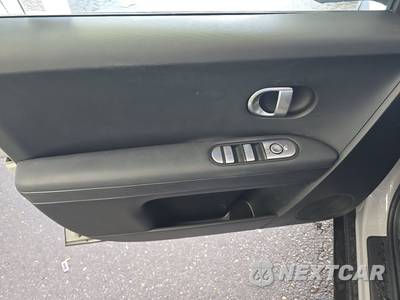2024 Hyundai IONIQ 5 SEL - zdjęcie 9 z 37 - miniatura