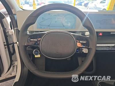 2024 Hyundai IONIQ 5 SEL - zdjęcie 10 z 37 - miniatura