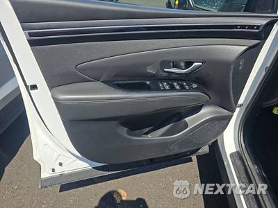 2023 Hyundai Tucson Limited - zdjęcie 9 z 24 - miniatura