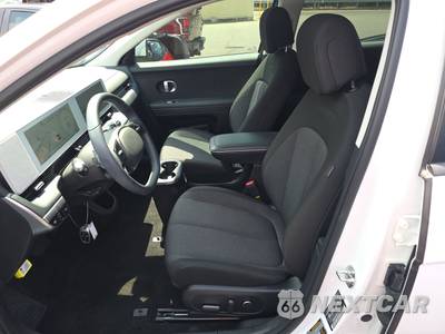 2024 Hyundai IONIQ 5 SE - zdjęcie 7 z 31 - miniatura