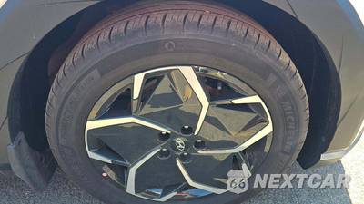 2024 Hyundai IONIQ 5 SEL - zdjęcie 30 z 34 - miniatura