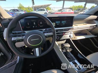 2025 Hyundai Tucson SEL - zdjęcie 11 z 25 - miniatura