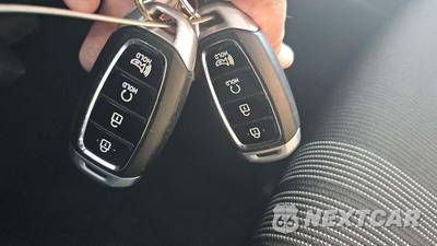 2024 Hyundai Venue SEL - zdjęcie 18 z 26 - miniatura