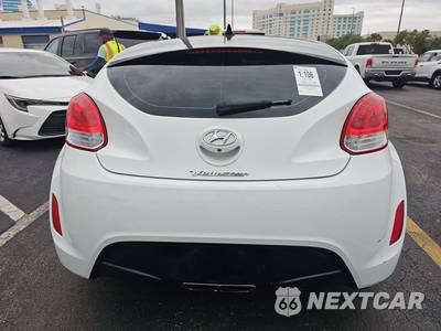 2016 Hyundai Veloster - zdjęcie 5 z 25 - miniatura
