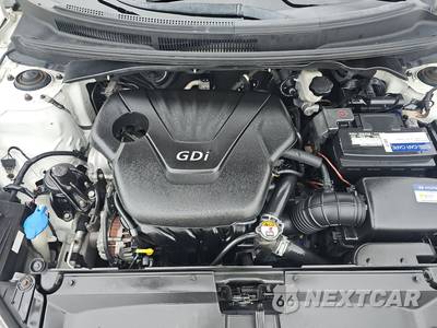 2016 Hyundai Veloster - zdjęcie 15 z 25 - miniatura