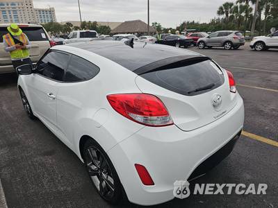 2016 Hyundai Veloster - zdjęcie 6 z 25 - miniatura