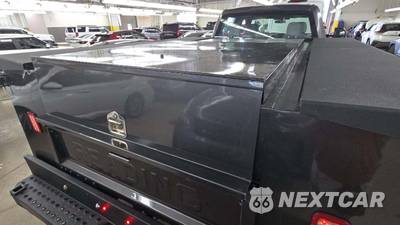 2018 Ford Super Duty F-350 Cab Chassis XL Crew Cab DRW - zdjęcie 22 z 33 - miniatura