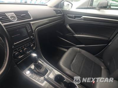 2017 Volkswagen Passat 1.8T SE - zdjęcie 11 z 26 - miniatura