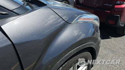 2021 Toyota C-HR LE - zdjęcie 30 z 41 - miniatura