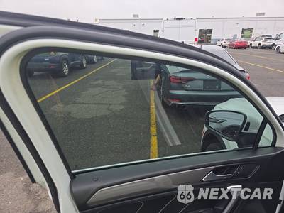 2022 Volkswagen Tiguan 2.0T SE - zdjęcie 9 z 39 - miniatura