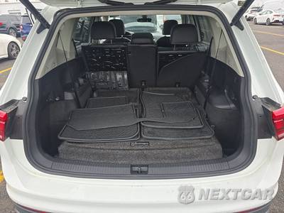 2022 Volkswagen Tiguan 2.0T SE - zdjęcie 16 z 39 - miniatura