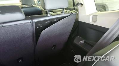 2022 Volkswagen Tiguan 2.0T SE - zdjęcie 35 z 39 - miniatura