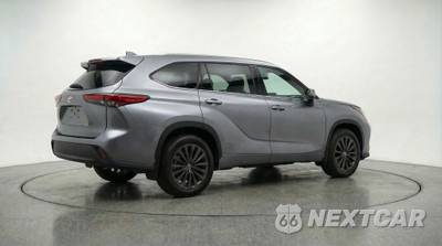 2025 Toyota Highlander XSE - zdjęcie 7 z 12 - miniatura