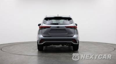 2025 Toyota Highlander XSE - zdjęcie 6 z 12 - miniatura