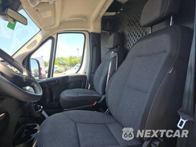 2025 Ram ProMaster 2500 Cargo Van Tradesman w/Passenger Seat Low Roof 136.0" WB - zdjęcie 7 z 28 - miniatura