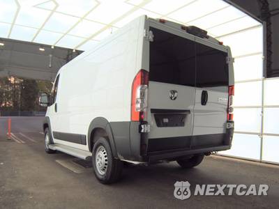 2025 Ram ProMaster 2500 Cargo Van Tradesman w/Passenger Seat Low Roof 136.0" WB - zdjęcie 6 z 34 - miniatura