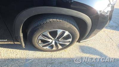 2023 Toyota Highlander Hybrid XLE - zdjęcie 27 z 35 - miniatura