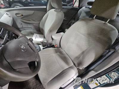 2010 Toyota Corolla - zdjęcie 7 z 41 - miniatura