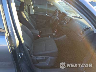 2012 Volkswagen Tiguan S - zdjęcie 8 z 35 - miniatura