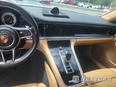 2020 Porsche Panamera - zdjęcie 11 z 18 - miniatura