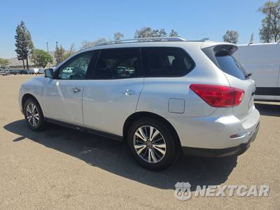 2020 Nissan Pathfinder SL - zdjęcie 6 z 27 - miniatura