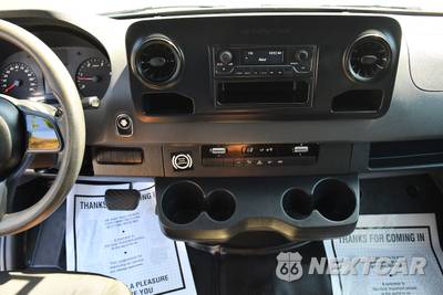 2019 Mercedes-Benz Sprinter 2500 Cargo Van High Roof 170.0" WB - zdjęcie 21 z 24 - miniatura