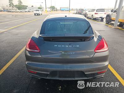 2016 Porsche Panamera 4 Edition - zdjęcie 5 z 32 - miniatura