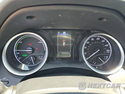 2022 Toyota Camry Hybrid LE - zdjęcie 12 z 33 - miniatura