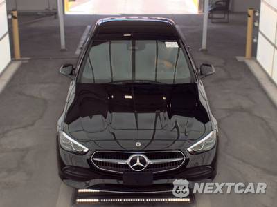 2025 Mercedes-Benz C 300 - zdjęcie 2 z 21 - miniatura