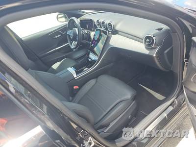 2025 Mercedes-Benz C 300 - zdjęcie 8 z 21 - miniatura