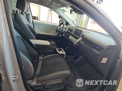2023 Hyundai IONIQ 5 SE - zdjęcie 8 z 38 - miniatura